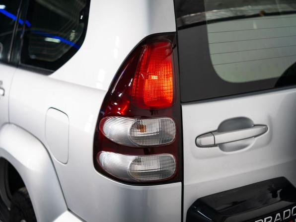 Toyota Land Cruiser Prado 120 Series Рестайлинг с пробегом 2007 года, цена 2 550 000 рублей, 321027 км, внедорожник, Автокод Объявления