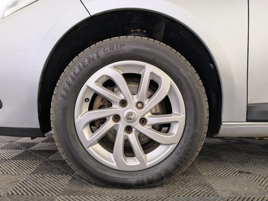 Renault Fluence I Рестайлинг Москва  - изображение 18