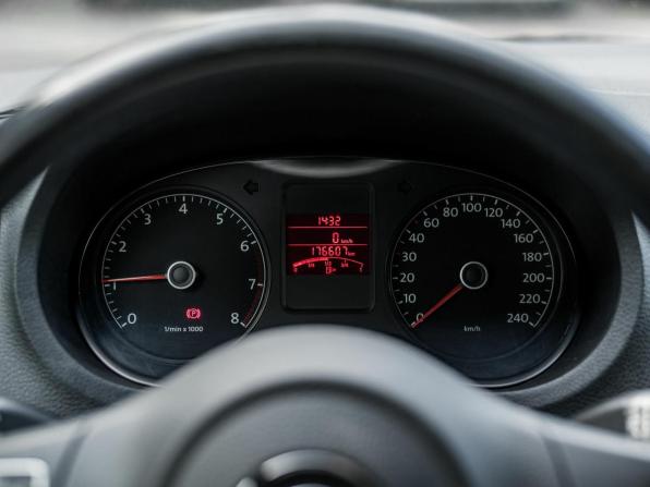 Volkswagen Polo V с пробегом 2013 года, цена 655 000 рублей, 176606 км, седан, Автокод Объявления