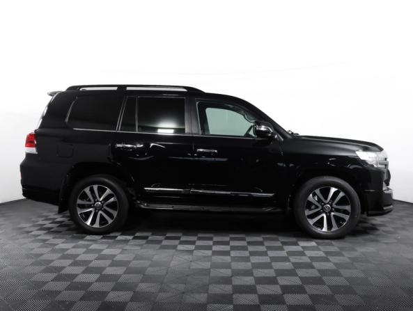 Toyota Land Cruiser 200 Series Рестайлинг 2 с пробегом 2016 года, цена 6 200 000 рублей, 197325 км, внедорожник, Автокод Объявления