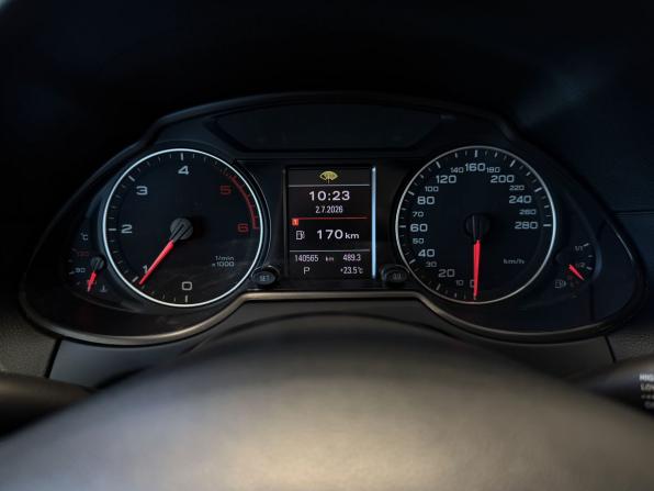Audi Q5 I (8R) Рестайлинг с пробегом 2012 года, цена 1 800 000 рублей, 140554 км, внедорожник, Автокод Объявления
