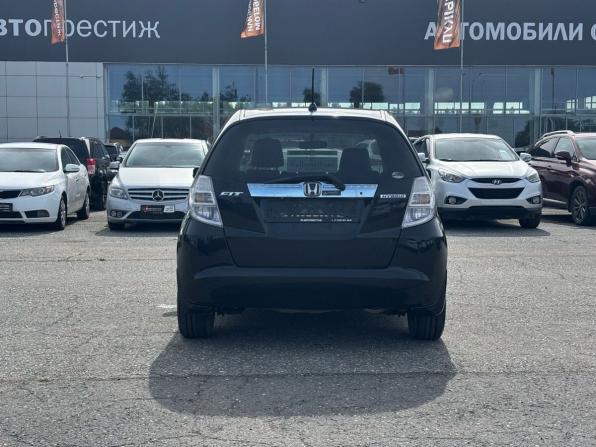 Honda Fit II с пробегом 2013 года, цена 820 000 рублей, 78657 км, хэтчбек, Автокод Объявления