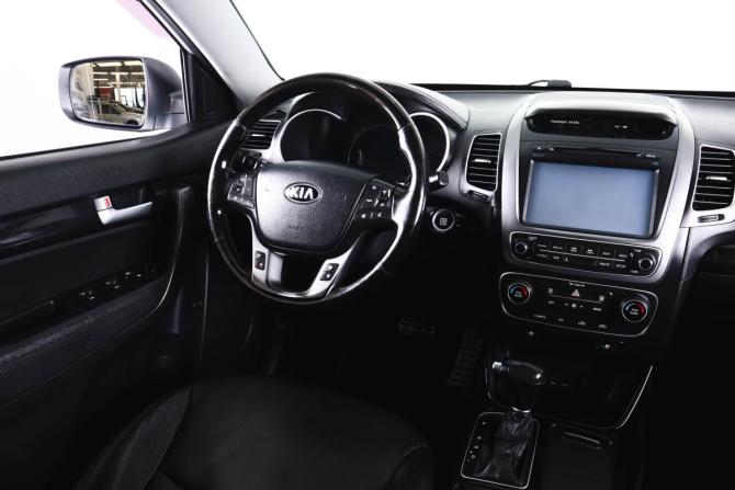Kia Sorento II Рестайлинг с пробегом 2014 года, цена 1 759 000 рублей, 158689 км, внедорожник, Автокод Объявления