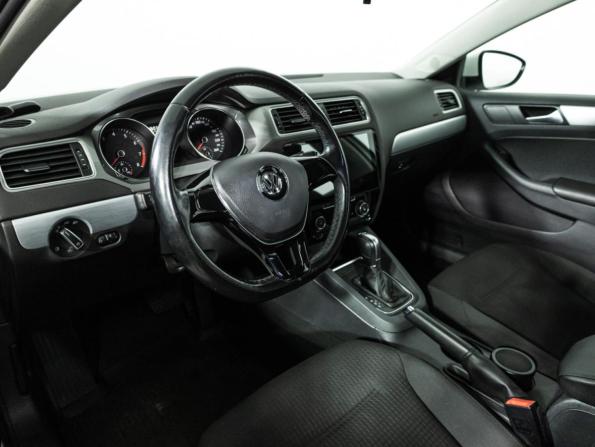 Volkswagen Jetta VI Рестайлинг с пробегом 2017 года, цена 1 459 700 рублей, 91873 км, седан, Автокод Объявления
