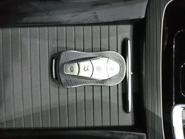 Geely Atlas Pro с пробегом 2023 года, цена 1 990 000 рублей, 40324 км, внедорожник, Автокод Объявления