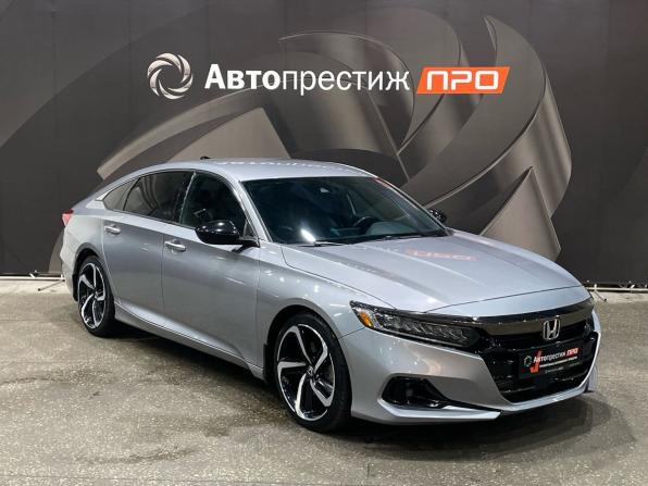 Honda Accord X Рестайлинг с пробегом 2022 года, цена 2 770 000 рублей, 65950 км, седан, Автокод Объявления