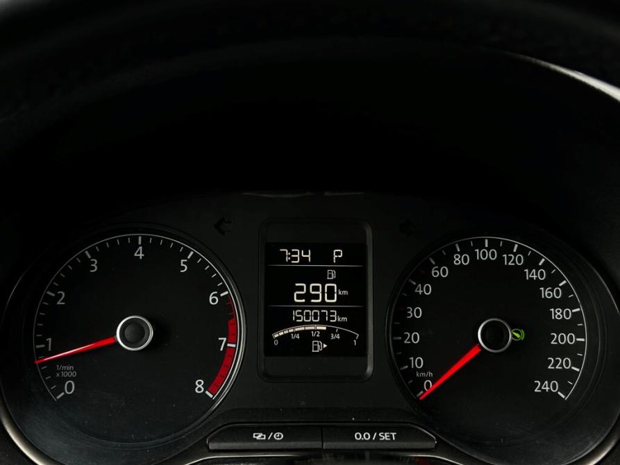 Volkswagen Polo V Рестайлинг Санкт-Петербург  - изображение 20