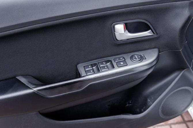 Kia Rio III с пробегом 2013 года, цена 770 000 рублей, 170000 км, седан, Автокод Объявления