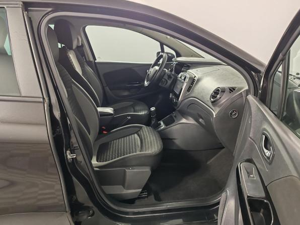 Renault Kaptur I с пробегом 2017 года, цена 1 229 000 рублей, 232929 км, внедорожник, Автокод Объявления