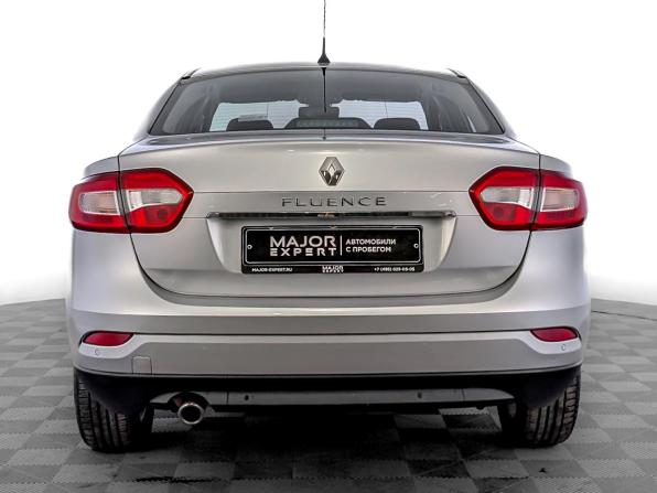 Renault Fluence I Рестайлинг с пробегом 2015 года, цена 1 220 000 рублей, 55743 км, седан, Автокод Объявления