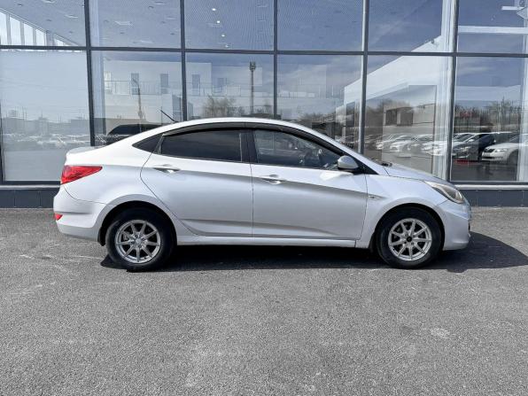 Hyundai Solaris I с пробегом 2011 года, цена 580 000 рублей, 253825 км, седан, Автокод Объявления