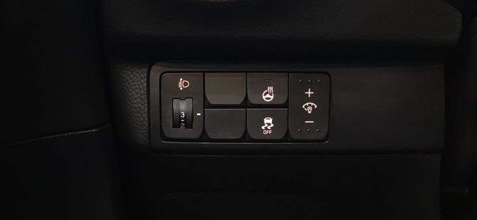 Kia Soul II Рестайлинг с пробегом 2018 года, цена 1 590 000 рублей, 143556 км, хэтчбек, Автокод Объявления