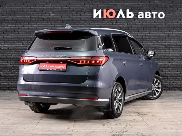 BYD Song Max I Рестайлинг с пробегом 2021 года, цена 1 390 000 рублей, 92511 км, минивэн, Автокод Объявления