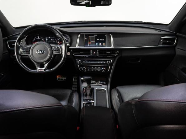 Kia Optima IV Рестайлинг с пробегом 2018 года, цена 2 079 000 рублей, 90096 км, седан, Автокод Объявления