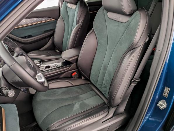 Geely Monjaro I с пробегом 2022 года, цена 3 175 000 рублей, 46423 км, внедорожник, Автокод Объявления