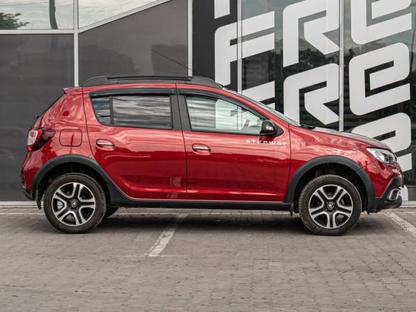 Renault Sandero II Рестайлинг с пробегом 2018 года, цена 1 329 000 рублей, 54846 км, хэтчбек, Автокод Объявления