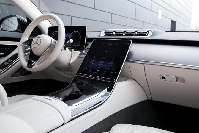 Mercedes-Benz S-Класс VII (W223) с пробегом 2021 года, цена 13 990 000 рублей, 5250 км, седан, Автокод Объявления