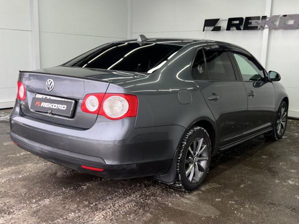 Volkswagen Jetta V с пробегом 2008 года, цена 599 000 рублей, 204427 км, седан, Автокод Объявления