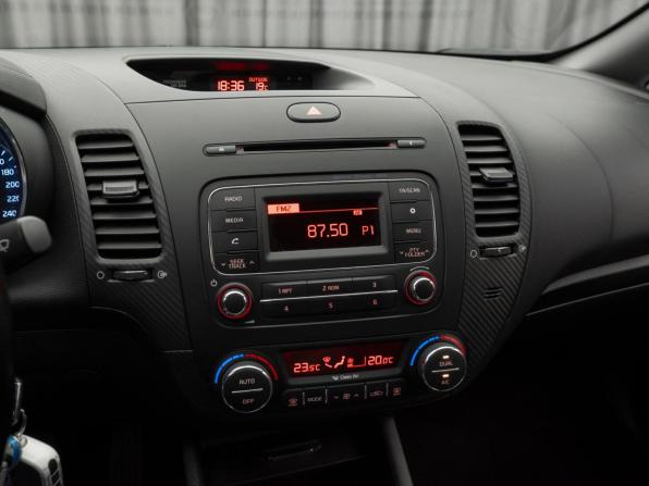 Kia Cerato III с пробегом 2015 года, цена 1 490 000 рублей, 54896 км, седан, Автокод Объявления