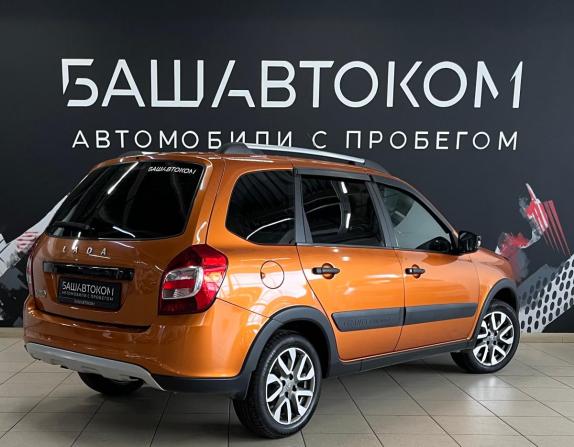 Lada (ВАЗ) Granta I Рестайлинг с пробегом 2022 года, цена 735 000 рублей, 110966 км, универсал, Автокод Объявления