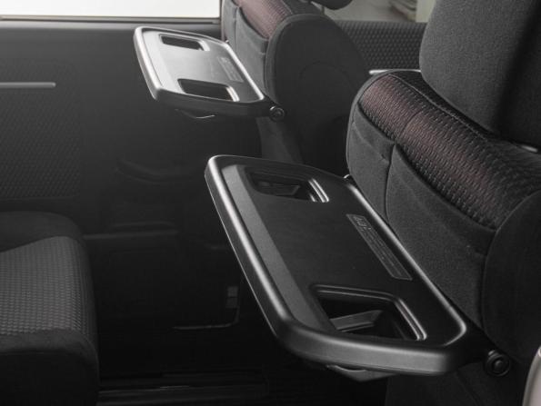Honda Stepwgn V с пробегом 2015 года, цена 1 989 000 рублей, 163288 км, минивэн, Автокод Объявления