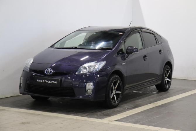 Toyota Prius III (XW30) с пробегом 2011 года, цена 900 000 рублей, 257814 км, лифтбек, Автокод Объявления