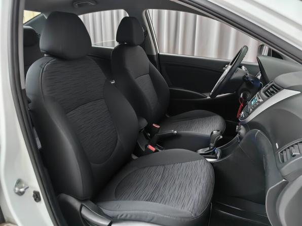 Hyundai Solaris I Рестайлинг с пробегом 2015 года, цена 1 029 000 рублей, 91432 км, седан, Автокод Объявления