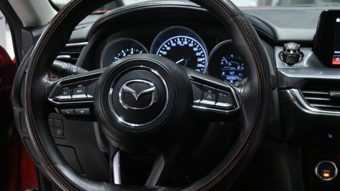 Mazda 6 III (GJ) Рестайлинг с пробегом 2017 года, цена 1 650 000 рублей, 132552 км, седан, Автокод Объявления