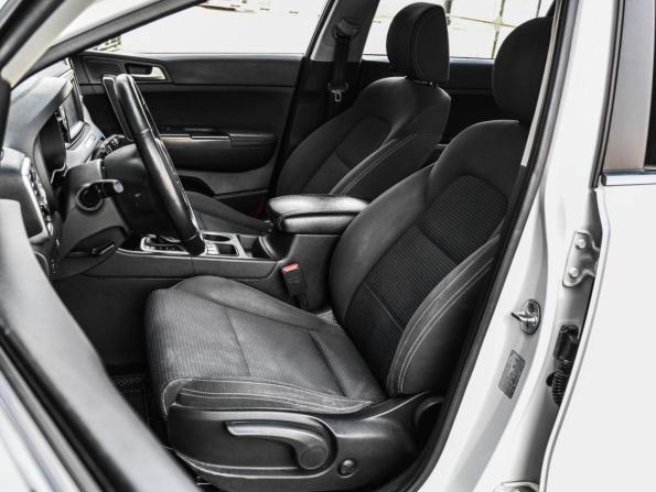 Kia Sportage IV с пробегом 2017 года, цена 1 799 000 рублей, 197813 км, внедорожник, Автокод Объявления