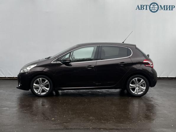 Peugeot 208 I с пробегом 2013 года, цена 800 000 рублей, 64966 км, хэтчбек, Автокод Объявления