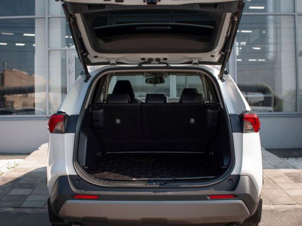 Toyota RAV4 V (XA50) с пробегом 2020 года, цена 3 800 000 рублей, 117311 км, внедорожник, Автокод Объявления