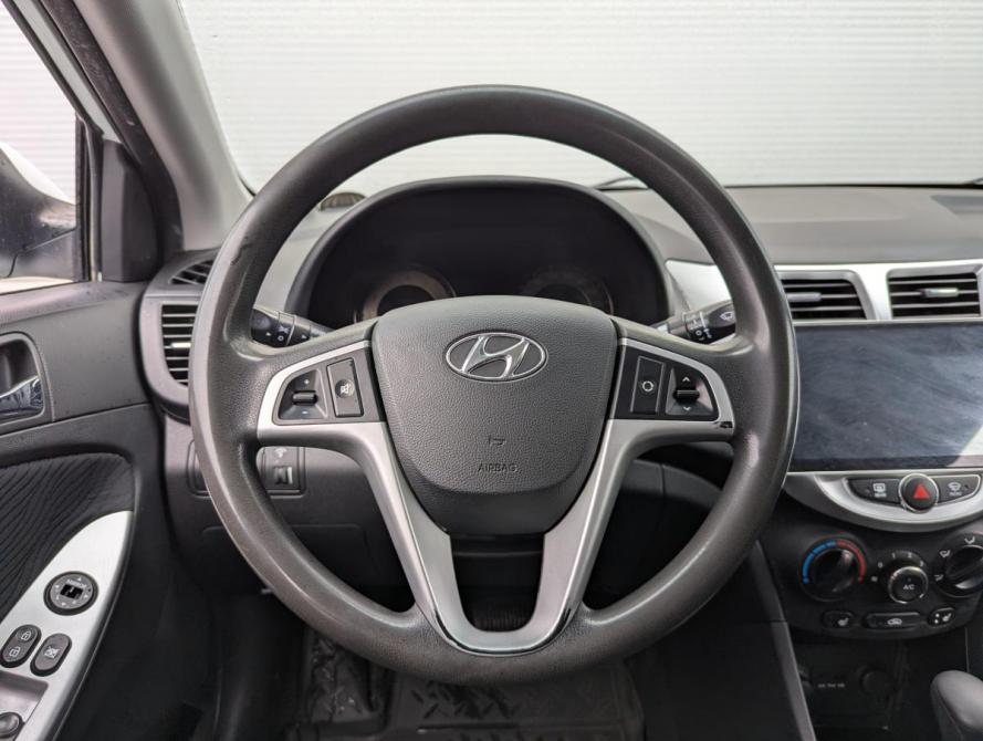 Hyundai Solaris I Белгород  - изображение 8