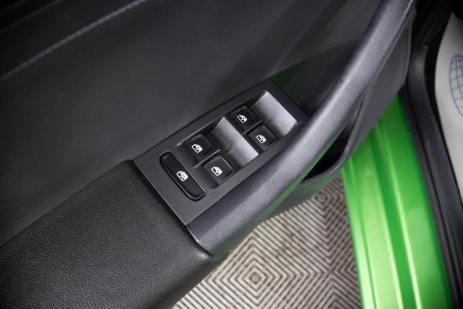 Skoda Rapid I Рестайлинг с пробегом 2018 года, цена 1 259 000 рублей, 120000 км, седан, Автокод Объявления