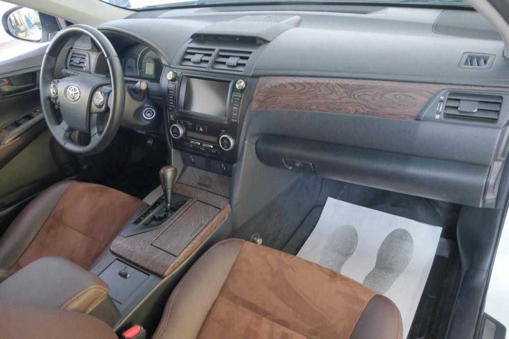 Toyota Camry VII (XV50) Омск  - изображение 18
