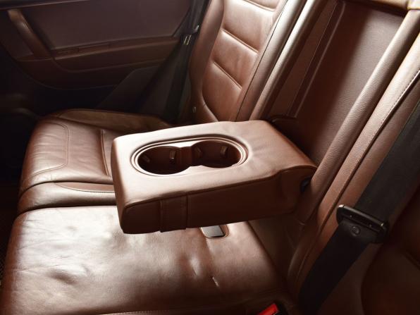 Volkswagen Touareg II с пробегом 2011 года, цена 1 799 995 рублей, 314265 км, внедорожник, Автокод Объявления
