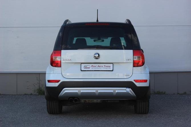 Skoda Yeti I Рестайлинг с пробегом 2016 года, цена 1 187 000 рублей, 186341 км, внедорожник, Автокод Объявления