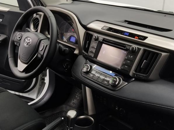 Toyota RAV4 IV (XA40) с пробегом 2013 года, цена 1 915 000 рублей, 162000 км, внедорожник, Автокод Объявления