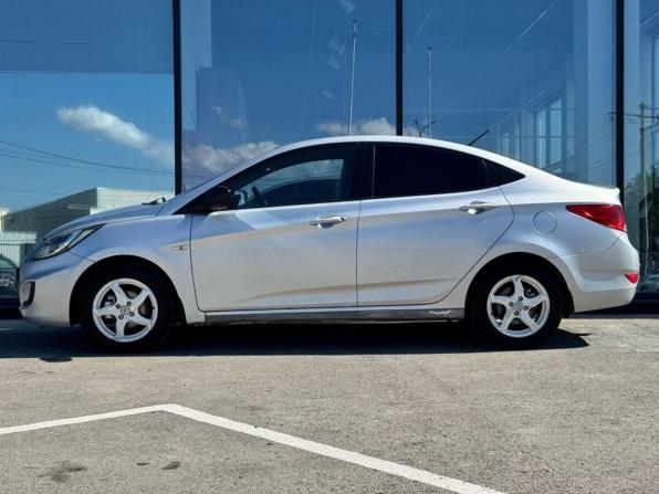 Hyundai Solaris I с пробегом 2014 года, цена 619 000 рублей, 187473 км, седан, Автокод Объявления