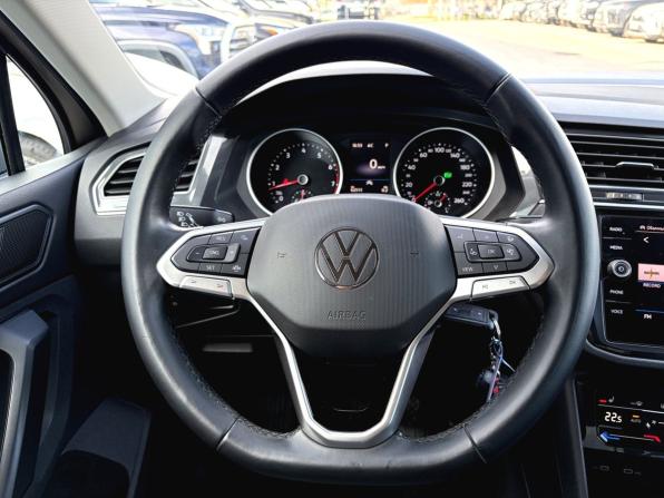 Volkswagen Tiguan II Рестайлинг с пробегом 2021 года, цена 2 890 000 рублей, 62309 км, внедорожник, Автокод Объявления