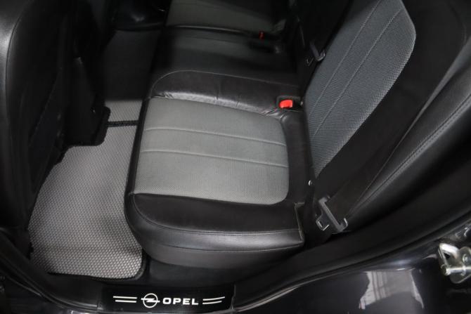 Opel Antara I Рестайлинг с пробегом 2014 года, цена 1 065 650 рублей, 144421 км, внедорожник, Автокод Объявления