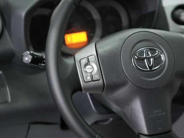 Toyota RAV4 III (XA30) с пробегом 2008 года, цена 1 360 000 рублей, 288328 км, внедорожник, Автокод Объявления