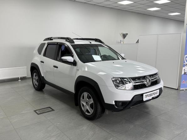Renault Duster I Рестайлинг с пробегом 2017 года, цена 1 190 001 рубль, 200500 км, внедорожник, Автокод Объявления