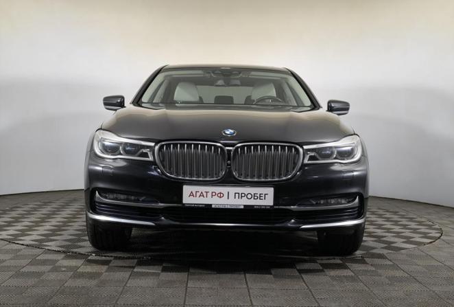 BMW 7 серии VI (G11/G12) с пробегом 2015 года, цена 3 880 000 рублей, 168899 км, седан, Автокод Объявления