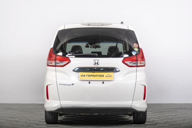 Honda Freed II с пробегом 2018 года, цена 1 499 000 рублей, 158000 км, компактвэн, Автокод Объявления