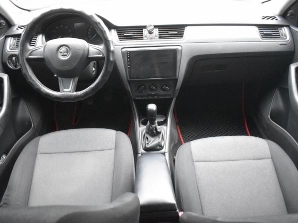 Skoda Rapid I с пробегом 2014 года, цена 630 000 рублей, 251497 км, лифтбек, Автокод Объявления