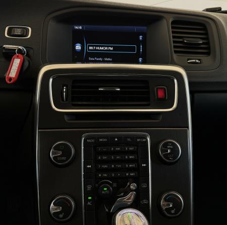 Volvo S60 II с пробегом 2012 года, цена 1 230 000 рублей, 154031 км, седан, Автокод Объявления
