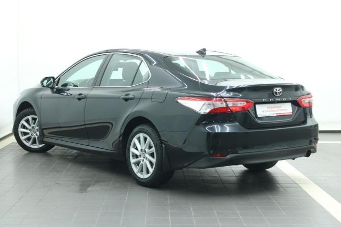 Toyota Camry VIII (XV70) Рестайлинг с пробегом 2021 года, цена 2 600 000 рублей, 140514 км, седан, Автокод Объявления