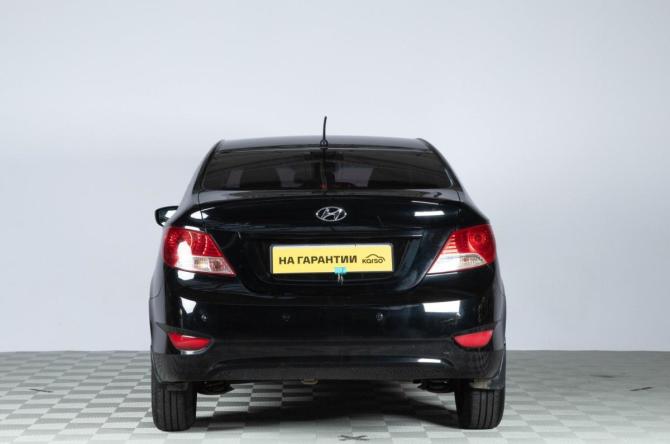 Hyundai Solaris I с пробегом 2013 года, цена 629 000 рублей, 265000 км, седан, Автокод Объявления