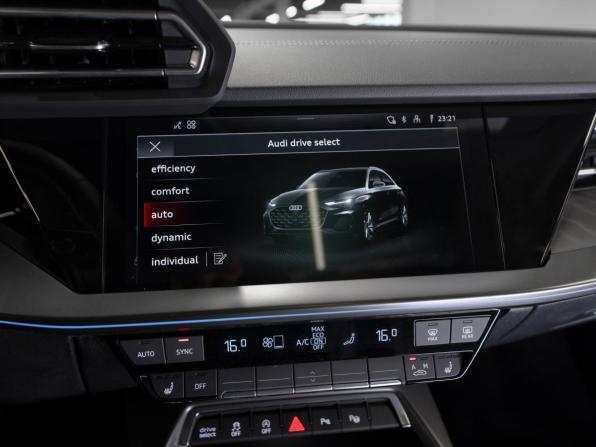 Audi A3 IV (8Y) Рестайлинг с пробегом 2026 года, цена 4 050 000 рублей, 33 км, хэтчбек, Автокод Объявления