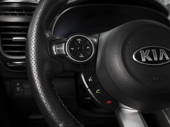 Kia Soul II Рестайлинг с пробегом 2017 года, цена 1 698 000 рублей, 128342 км, хэтчбек, Автокод Объявления